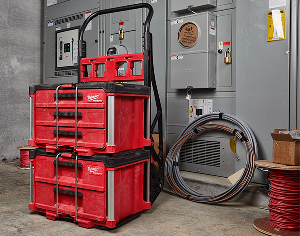 Milwaukee Packout Cart with Drawered Tool boxes