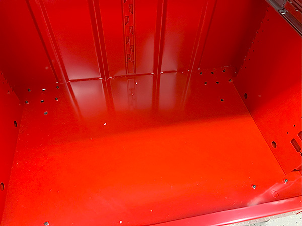Craftsman 2000 Series Rolling Tool Cabinet Caster Screws from Inside Bottom